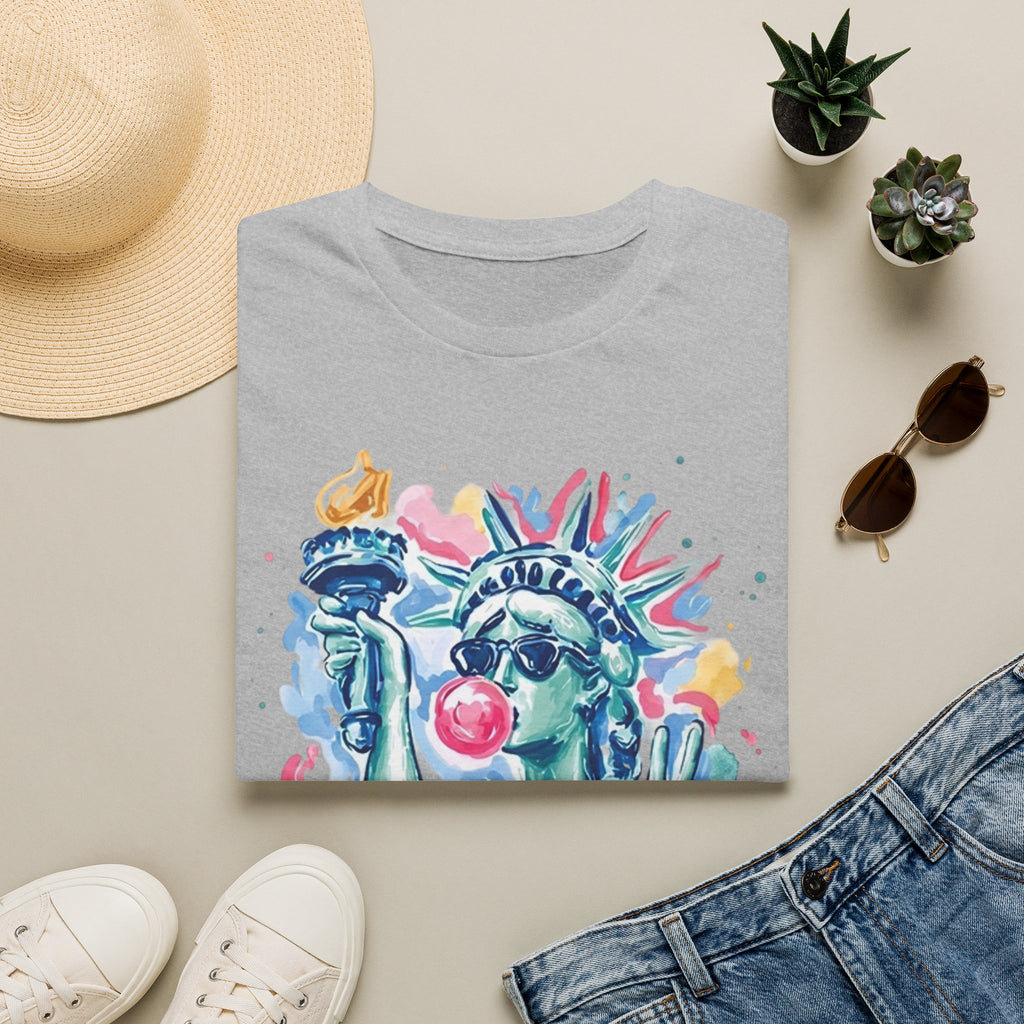 Statue of Liberty Bubblegum T-Shirt — Watercolor NYC Patriotic Tee