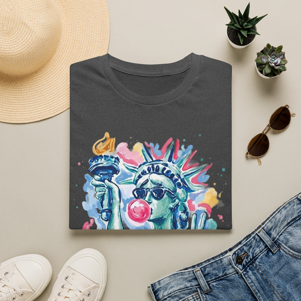 Statue of Liberty Bubblegum T-Shirt — Watercolor NYC Patriotic Tee